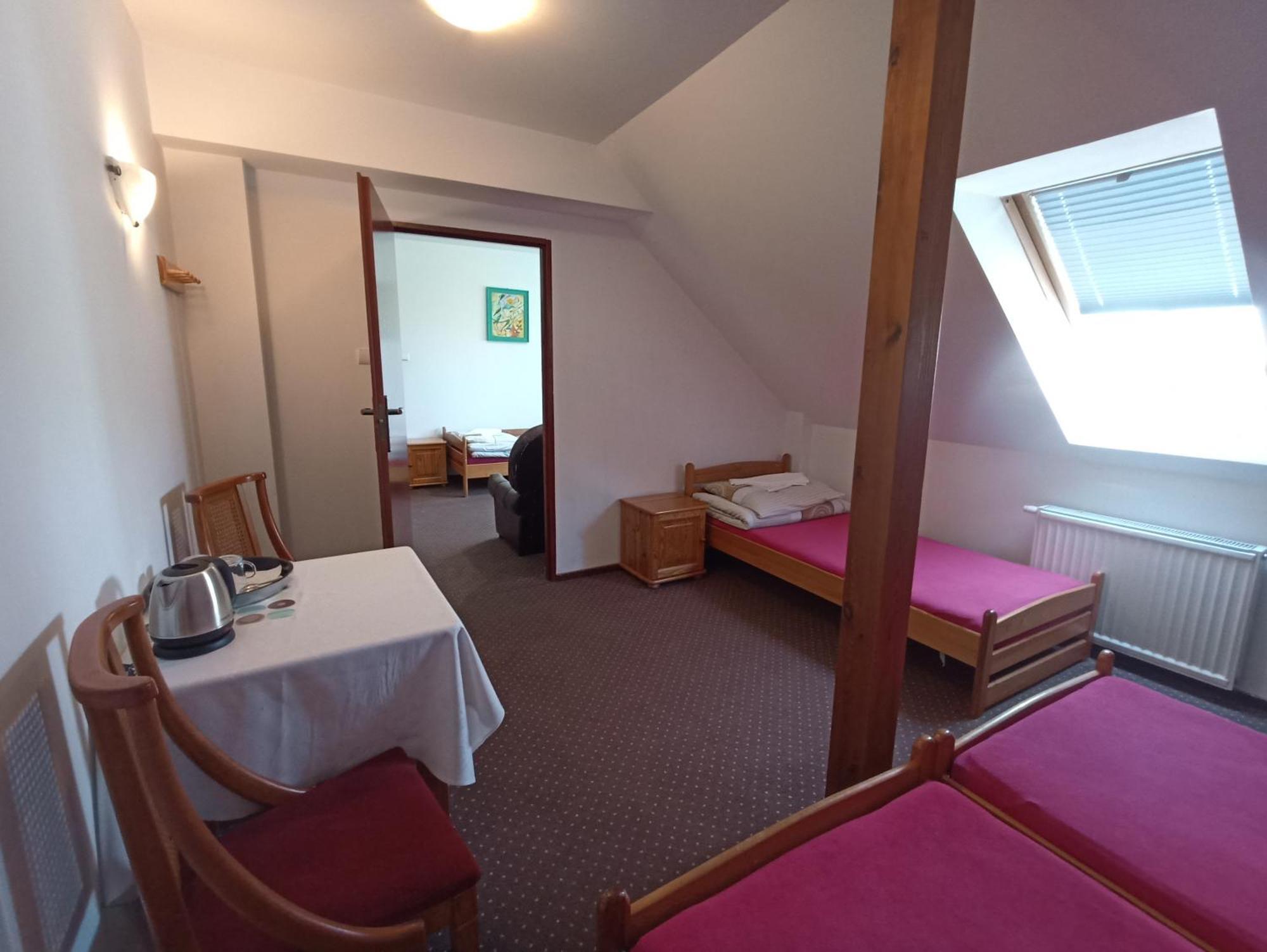 Dom Turysty Na Skarpie Apartment Malbork Bagian luar foto